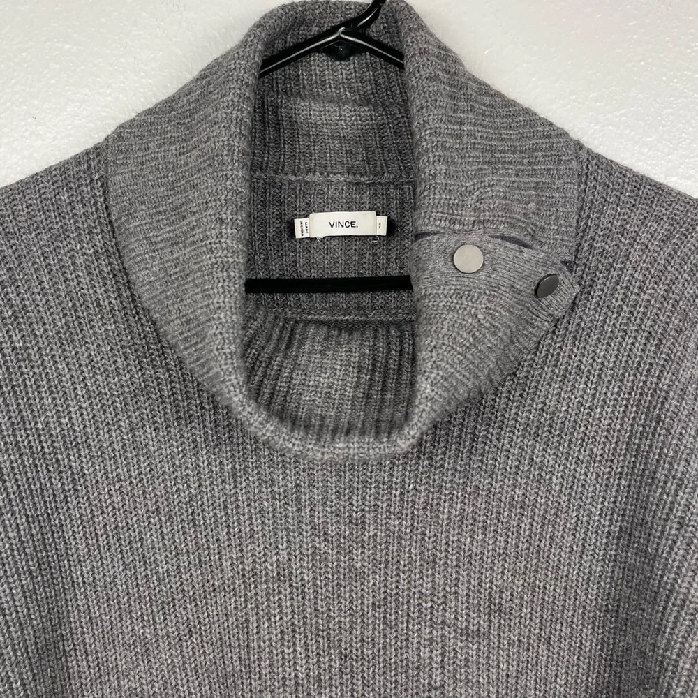 Vince gorgeous sweater